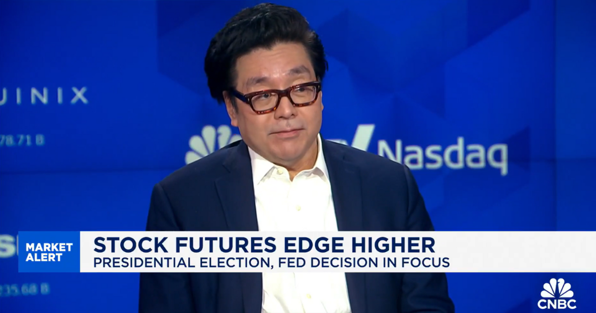 Market's set up for a very good rally into year-end no matter who wins election: Fundstrat's Tom Lee